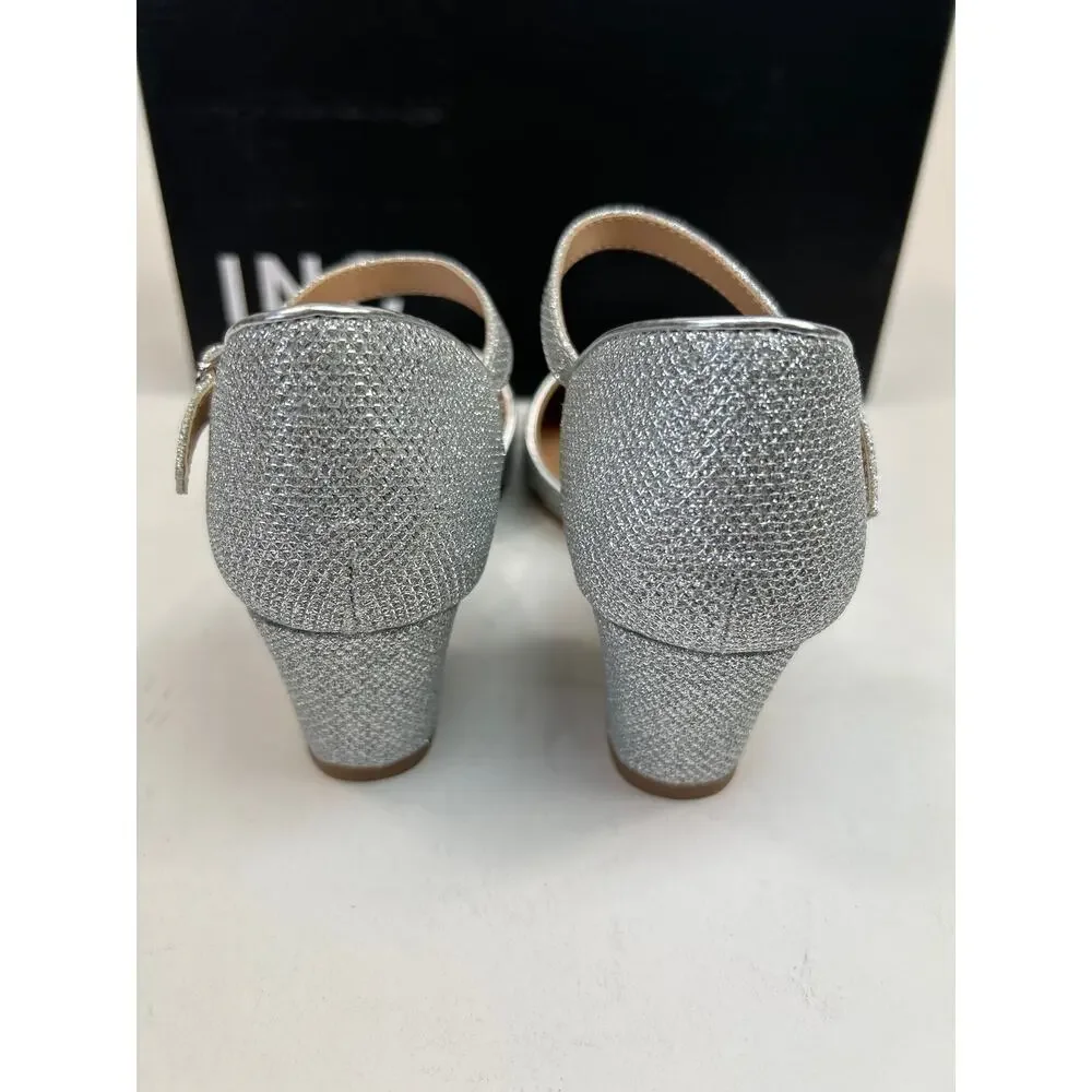 I.N.C. Sienna‎ Silver Wedges Size 2 M